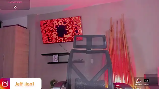 danna v online show from 12-16-25, 01:21