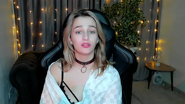 Sinty Noria online show from 02-05-25, 04:06