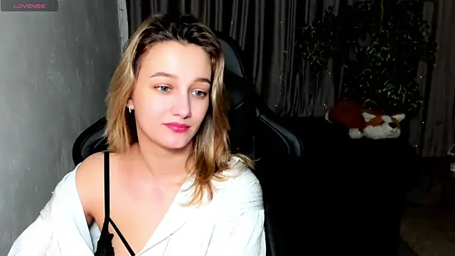 Sinty Noria online show from 02-25-25, 04:14