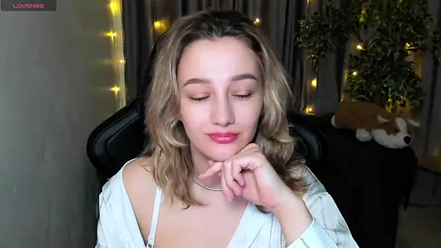 Sinty Noria online show from 03-04-25, 01:12