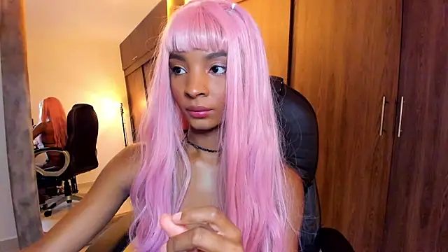 Snapshot of alikahouston4 chatting on 11-15-25, 06:59 alikahouston4 online show from 11-15-25, 06:59