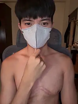 Snapshot of Ner0924_N chatting on 10-17-25, 02:52 Ner0924 N online show from 10-17-25, 02:52