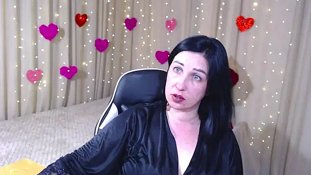 JillStevens online show from 05-17-26, 01:40