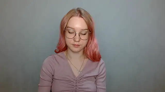 Snapshot of cindi_hot chatting on 12-05-24, 09:28 cindi hot online show from 12-05-24, 09:28