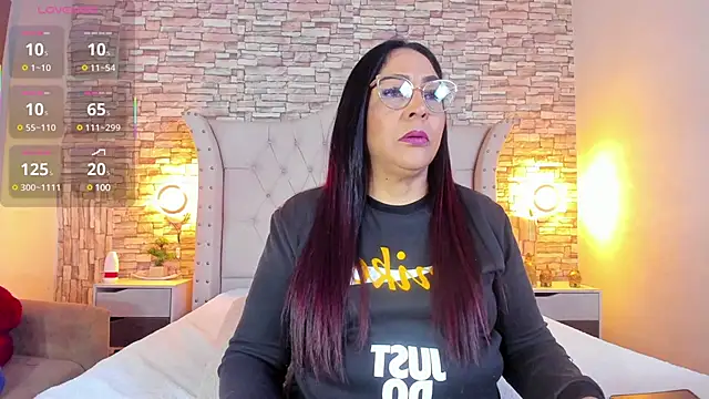 Gina Myers online show from 03-11-25, 12:17