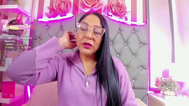 Gina Myers online show from 11-04-25, 12:26