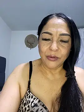 Gina Myers online show from 12-01-25, 01:10