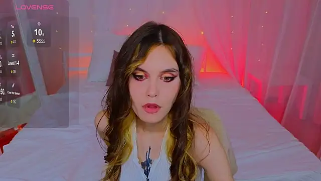 Snapshot of SusieMorris chatting on 09-26-25, 10:41 SusieMorris online show from 09-26-25, 10:41