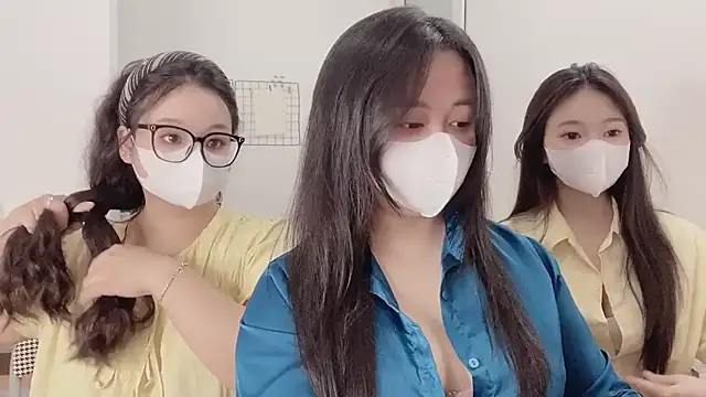 Snapshot of Bamboo_Swetie chatting on 10-23-25, 03:00 Bamboo Swetie online show from 10-23-25, 03:00