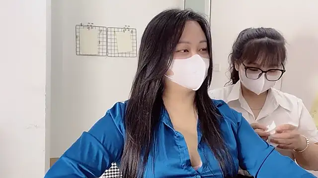 Snapshot of Bamboo_Swetie chatting on 12-18-25, 03:18 Bamboo Swetie online show from 12-18-25, 03:18