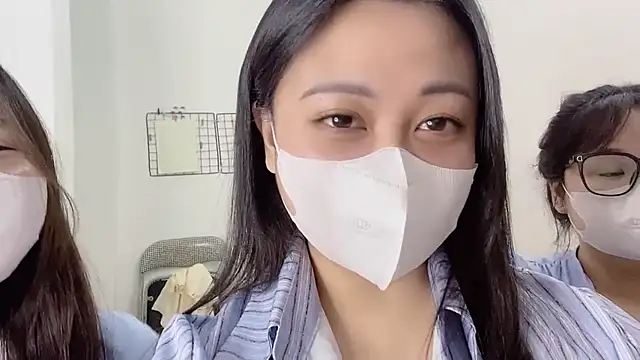 Snapshot of Bamboo_Swetie chatting on 12-19-25, 03:08 Bamboo Swetie online show from 12-19-25, 03:08