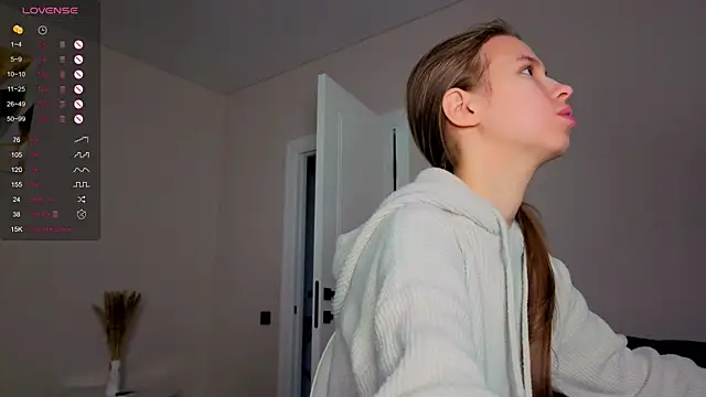 Dream emma online show from 09-29-25, 01:33