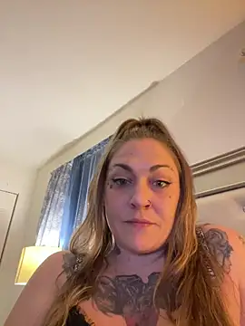 StaceyWildXo online show from 02-14-26, 02:30