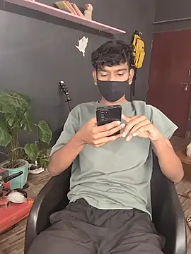 Snapshot of richardjames95 chatting on 11-19-25, 06:41 richardjames95 online show from 11-19-25, 06:41