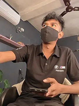 Snapshot of richardjames95 chatting on 11-25-25, 06:19 richardjames95 online show from 11-25-25, 06:19