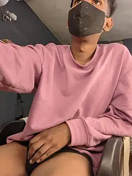 Snapshot of richardjames95 chatting on 12-04-25, 07:00 richardjames95 online show from 12-04-25, 07:00