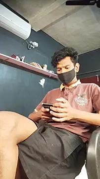 Snapshot of richardjames95 chatting on 01-12-26, 08:03 richardjames95 online show from 01-12-26, 08:03