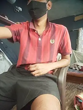 Snapshot of richardjames95 chatting on 02-18-26, 05:31 richardjames95 online show from 02-18-26, 05:31