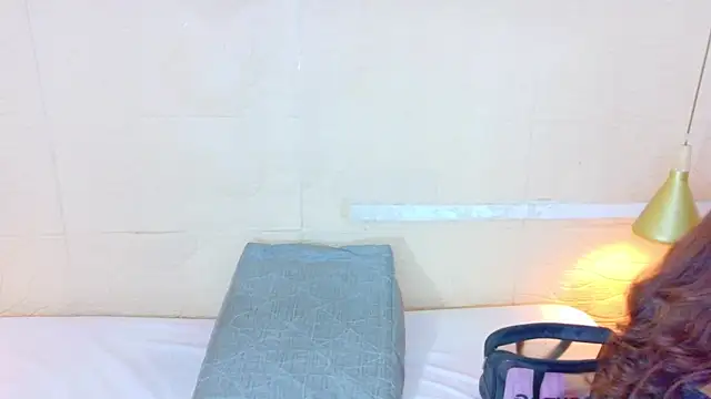 Shamiraa moore online show from 04-01-26, 08:06