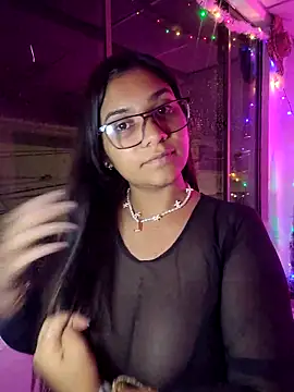 Snapshot of Sofythom1 chatting on 12-07-24, 02:53 Sofythom1 online show from 12-07-24, 02:53