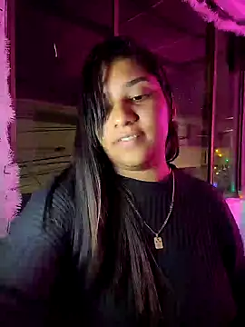 Snapshot of Sofythom1 chatting on 12-27-24, 03:42 Sofythom1 online show from 12-27-24, 03:42