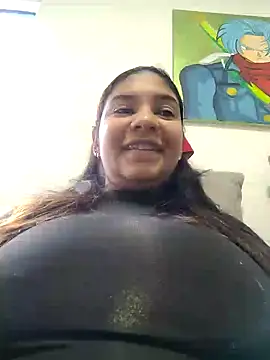 Snapshot of Sofythom1 chatting on 02-07-25, 10:30 Sofythom1 online show from 02-07-25, 10:30