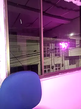 Snapshot of Sofythom1 chatting on 02-13-25, 12:35 Sofythom1 online show from 02-13-25, 12:35