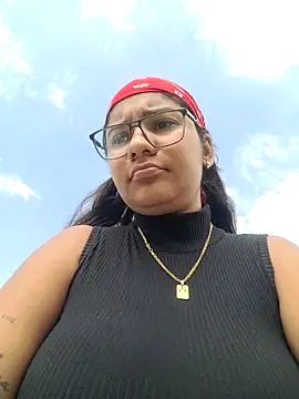 Snapshot of Sofythom1 chatting on 03-22-25, 07:42 Sofythom1 online show from 03-22-25, 07:42