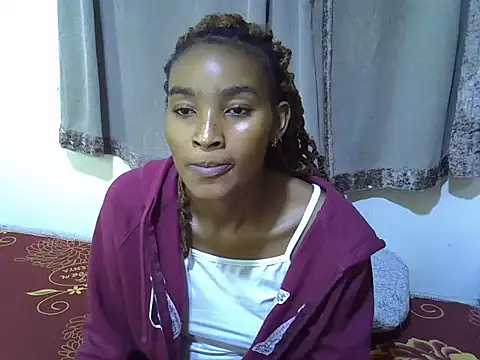 Snapshot of cute-alexis chatting on 01-28-25, 05:56 cute-alexis online show from 01-28-25, 05:56