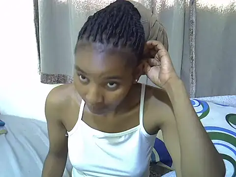 Snapshot of cute-alexis chatting on 03-21-25, 08:06 cute-alexis online show from 03-21-25, 08:06