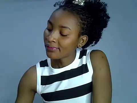 Snapshot of cute-alexis chatting on 09-13-25, 11:21 cute-alexis online show from 09-13-25, 11:21