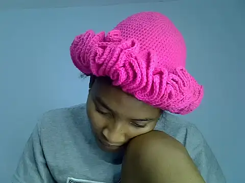 Snapshot of cute-alexis chatting on 09-27-25, 10:53 cute-alexis online show from 09-27-25, 10:53