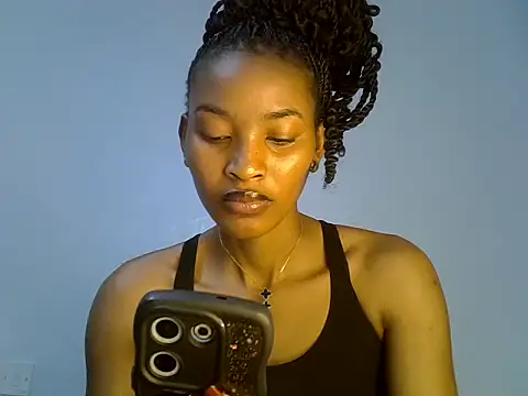 Snapshot of cute-alexis chatting on 11-04-25, 09:52 cute-alexis online show from 11-04-25, 09:52