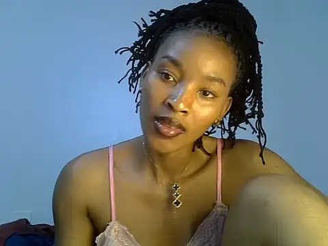 Snapshot of cute-alexis chatting on 11-24-25, 08:30 cute-alexis online show from 11-24-25, 08:30