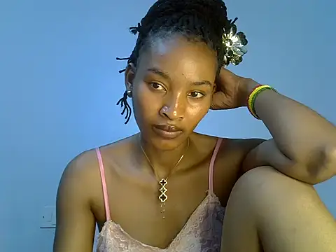 Snapshot of cute-alexis chatting on 11-26-25, 11:00 cute-alexis online show from 11-26-25, 11:00