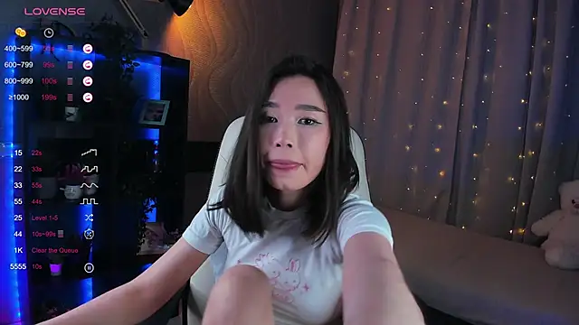 Snapshot of sensualily chatting on 03-09-25, 10:41 sensualily online show from 03-09-25, 10:41