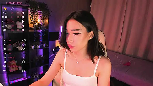 sensualily online show from 11-22-25, 03:44