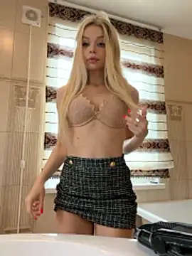 -RIVIERA- online show from 04-08-26, 09:31