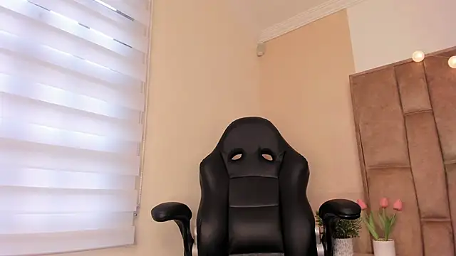 Esteff  o2 online show from 03-07-25, 10:43