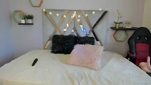 Esteff  o2 online show from 03-17-25, 08:09