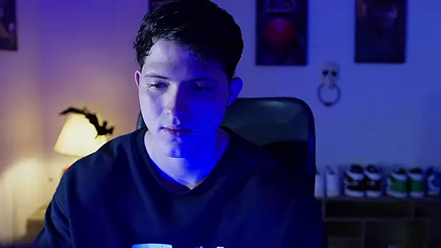 Hazzan Velez online show from 11-04-25, 12:32