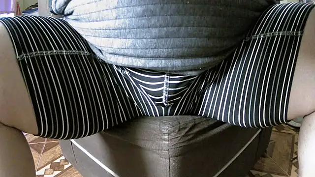 Snapshot of mateo-35audit chatting on 11-26-25, 12:50 mateo-35audit online show from 11-26-25, 12:50