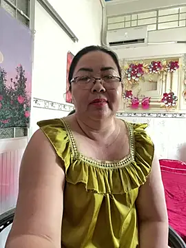 Snapshot of NDith chatting on 06-12-26, 03:16 NDith online show from 06-12-26, 03:16