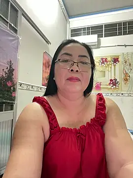 Snapshot of NDith chatting on 07-18-26, 11:25 NDith online show from 07-18-26, 11:25