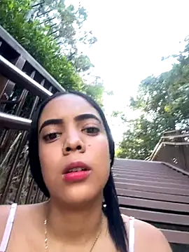 Snapshot of NAUGHTY_LITTLE_18 chatting on 09-28-25, 09:09 NAUGHTY LITTLE 18 online show from 09-28-25, 09:09