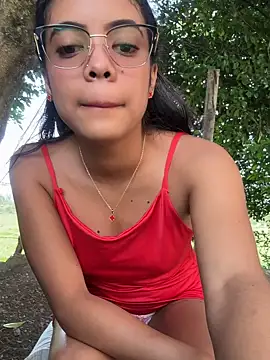 NAUGHTY LITTLE 18 online show from 03-04-26, 09:21