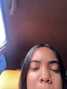 NAUGHTY LITTLE 18 online show from 03-09-26, 10:03