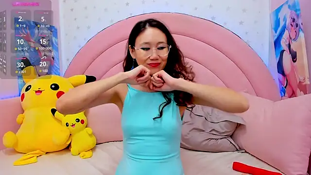 Snapshot of Nao__Chan_ chatting on 02-11-25, 01:31 Nao Chan online show from 02-11-25, 01:31