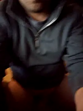 Snapshot of Dutchbone90 chatting on 10-06-25, 06:49 Dutchbone90 online show from 10-06-25, 06:49