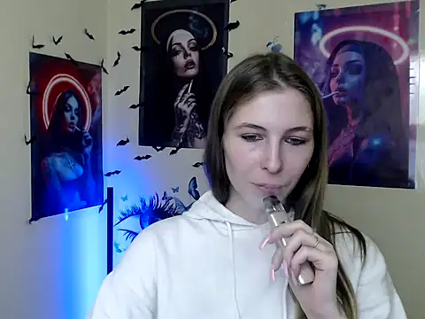 StrangerGi online show from 11-04-25, 01:10